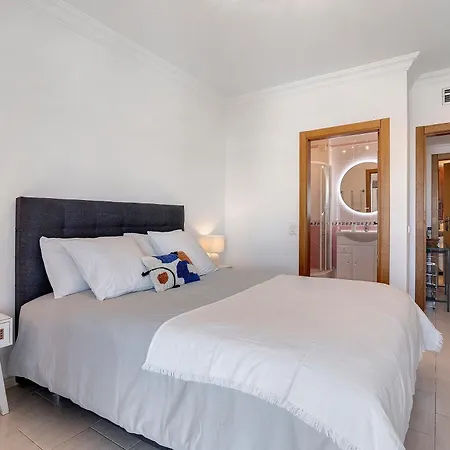 Sunny Paradise - Sea View Apartment *